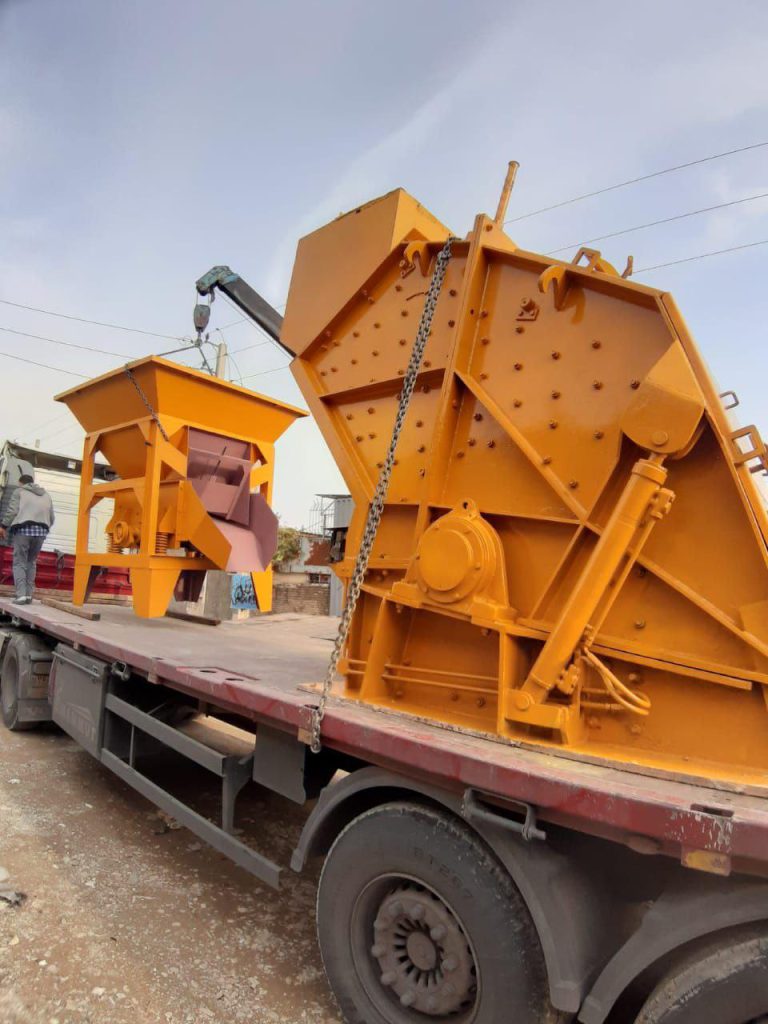 feeder and Rock crusher send to Ahvaz iran
